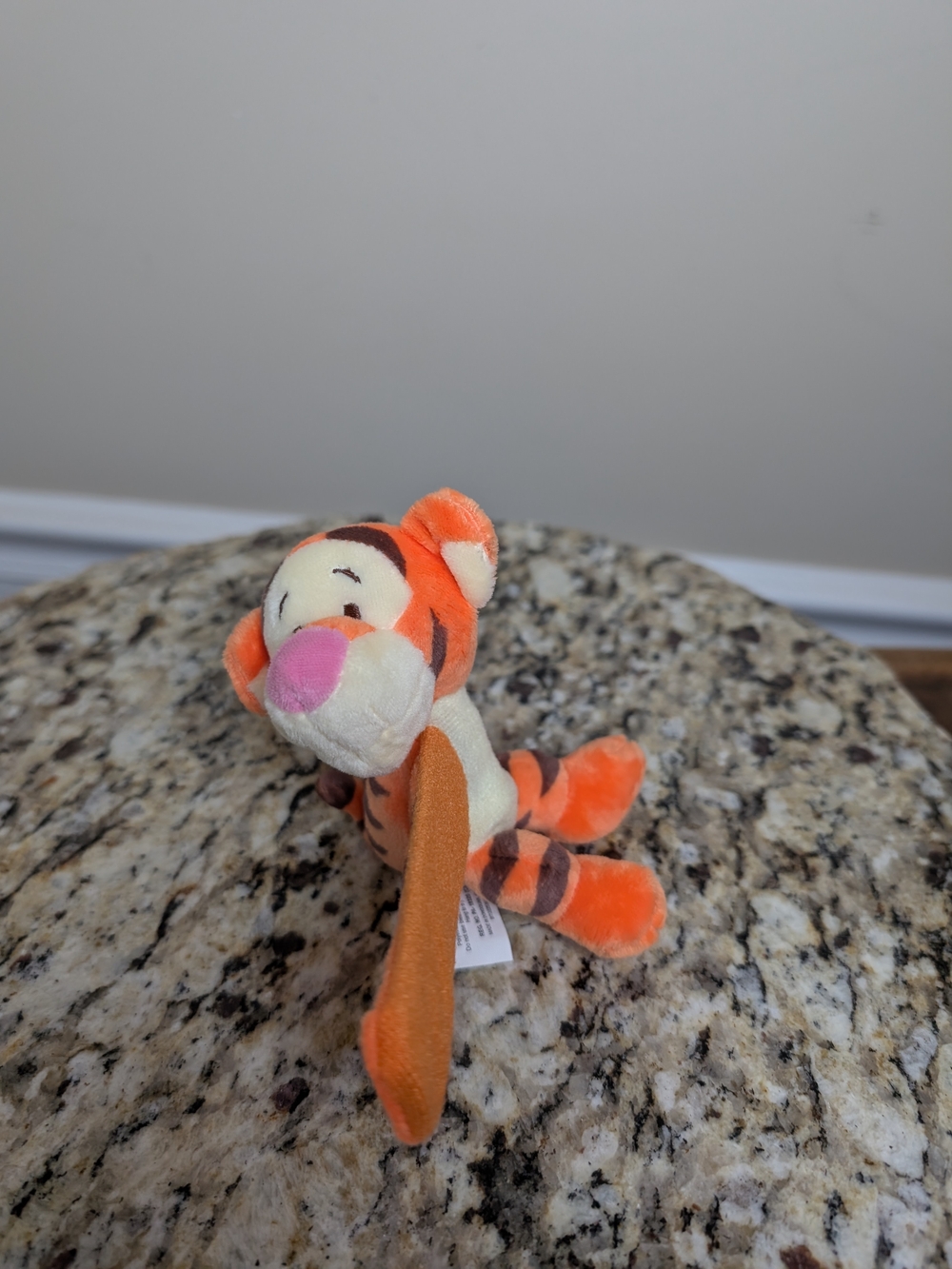 Disney Tigger Cutie Cuff Wearable